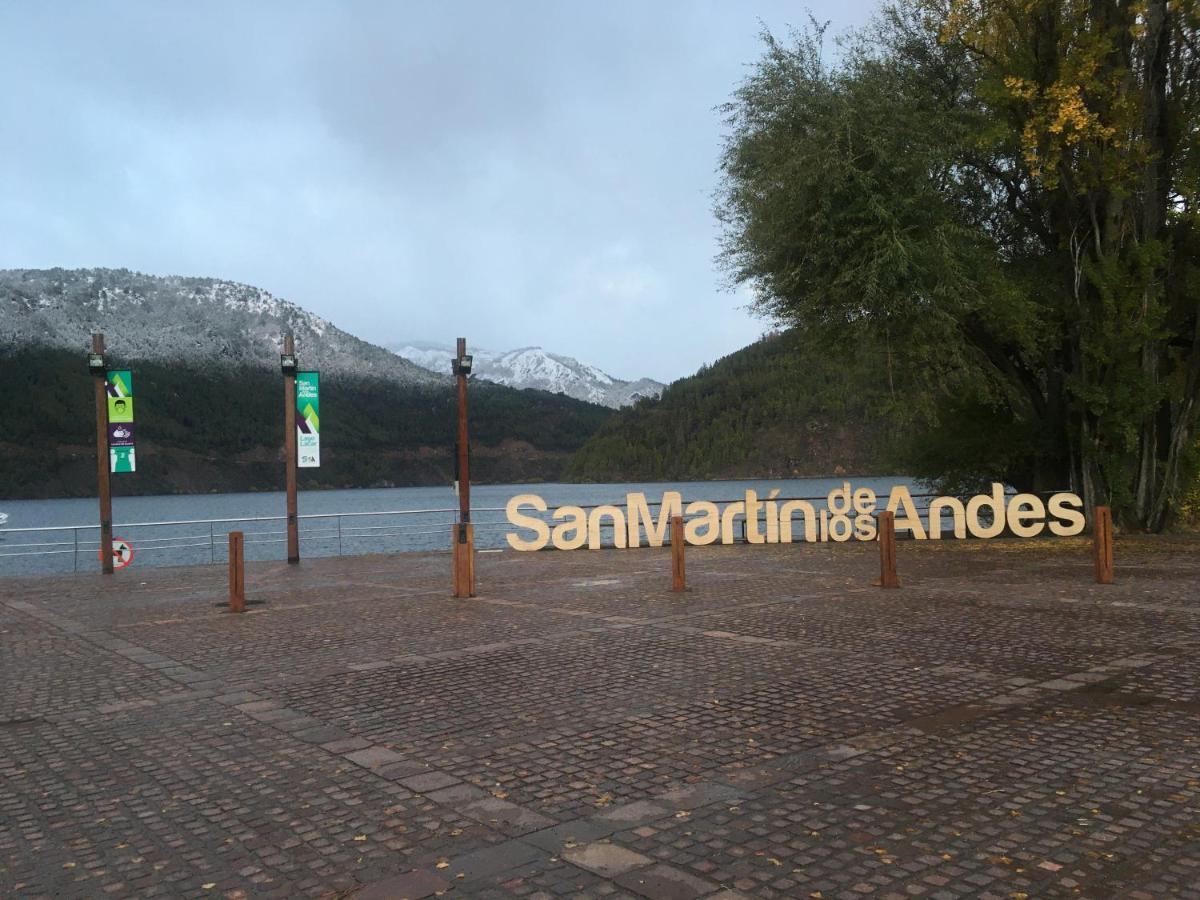 Rahue, Monoambiente Centrico Con Patio Propio Apartment San Martin de los Andes Bagian luar foto